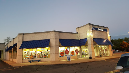 Goodwill Store & Donation Center, 1717 Clarence Ct, West Bend, WI 53095, Thrift Store