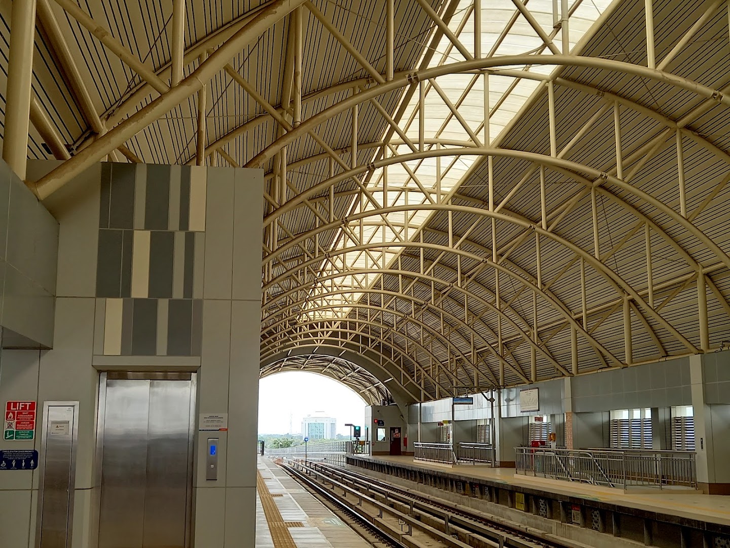 Stasiun Lrt Polresta Photo