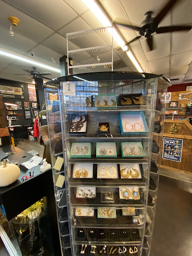 Tattoo Shop «Tattoos By Mundo», reviews and photos, 85 N 11th St, Beaumont, TX 77702, USA