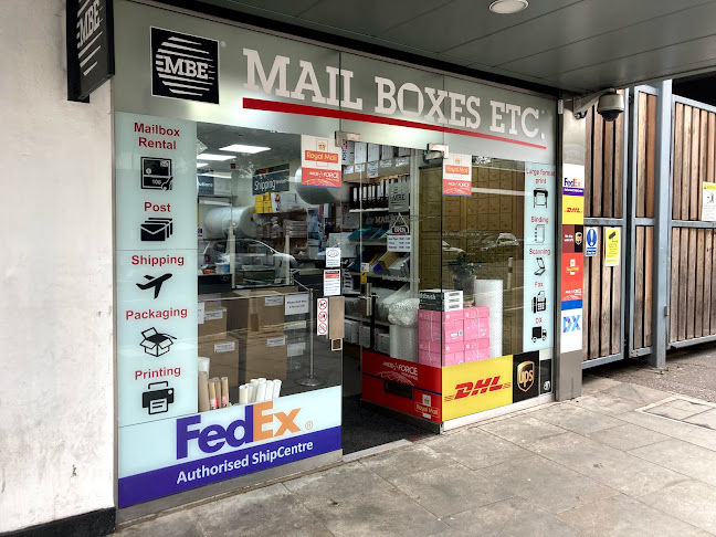 Reviews of Mail Boxes Etc. Shepherd's Bush in London - Courier service