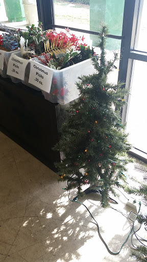 Thrift Store «Community Thrift Store», reviews and photos, 228 Forest Hills Dr, Garner, NC 27529, USA