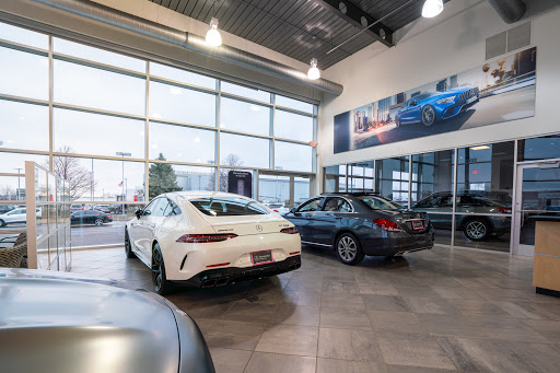 Mercedes Benz Dealer «Mercedes-Benz of Naperville», reviews and photos, 1569 Ogden Ave, Naperville, IL 60540, USA