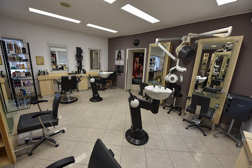 Friseurhandwerk Stephanie In Lienz