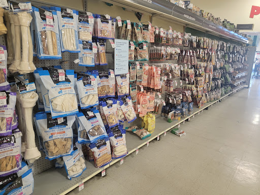 Pet Supply Store «PetSmart», reviews and photos, 595 E Hospitality Ln, San Bernardino, CA 92408, USA