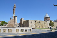 Erzurum Çifte Minareli Medrese Vakıf Eserleri Müzesi