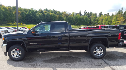 Car Dealer «Junction Buick GMC», reviews and photos, 12423 Ravenna Rd, Chardon, OH 44024, USA