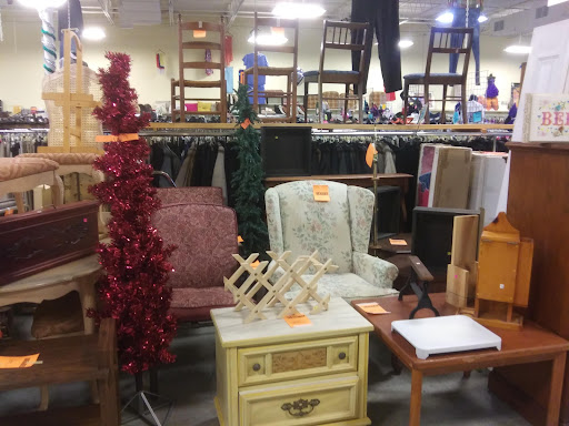 Thrift Store «Second Image Thrift Store», reviews and photos, 9103 US-19, Pinellas Park, FL 33782, USA