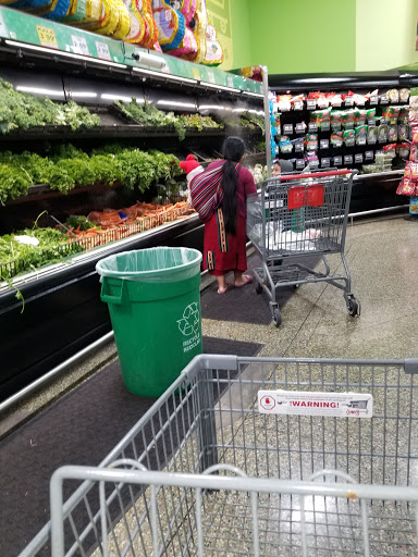 Grocery Store «El Super», reviews and photos, 14620 Parthenia St, Panorama City, CA 91402, USA