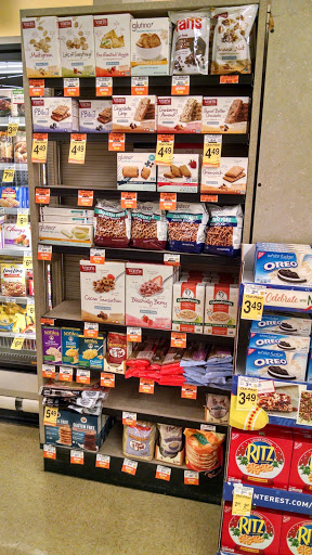 Grocery Store «Safeway», reviews and photos, 702 W Hopi Dr, Holbrook, AZ 86025, USA
