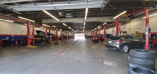 Tire Shop «Firestone Complete Auto Care», reviews and photos, 12425 Wayzata Blvd, Minnetonka, MN 55305, USA