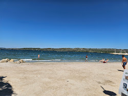 Plage de Champigny'in fotoğrafı - rahatlamayı sevenler arasında popüler bir yer