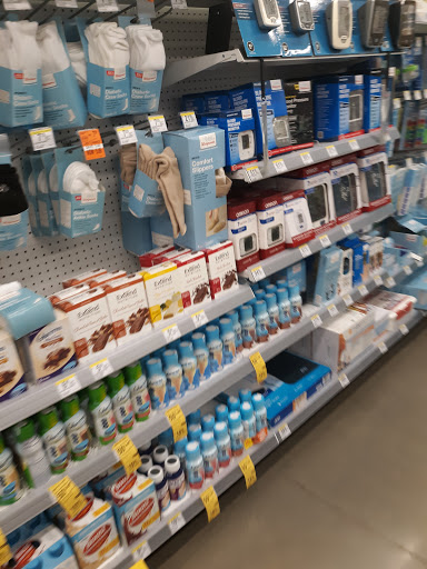 Drug Store «Walgreens», reviews and photos, 2 Gordons Corner Rd, Englishtown, NJ 07726, USA