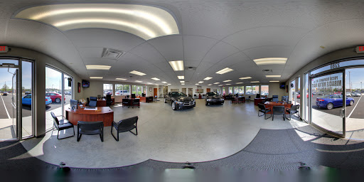 Used Car Dealer «Miracle Motor Mart», reviews and photos, 2380 Morse Rd, Columbus, OH 43229, USA