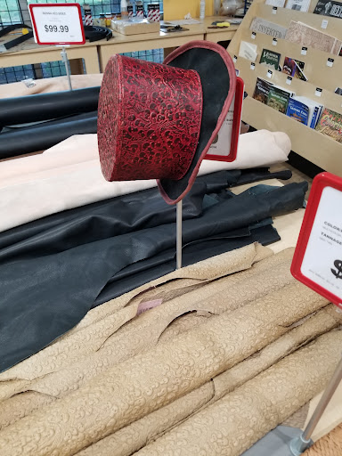 Craft Store «Tandy Leather Portland-21», reviews and photos, 13221 NE Whitaker Way, Portland, OR 97230, USA