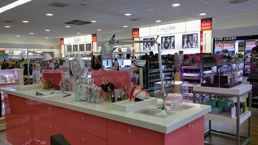 Hair Salon «Ulta Beauty», reviews and photos, 977 Emmet St N, Charlottesville, VA 22903, USA