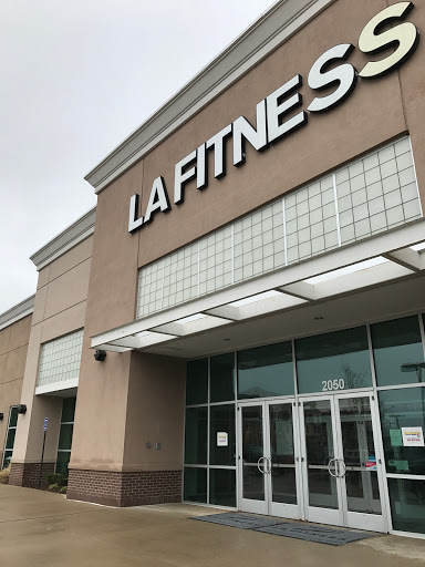 Gym «LA Fitness», reviews and photos, 2050 S Telegraph Rd, Bloomfield Hills, MI 48302, USA