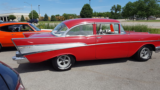 Used Car Dealer «D J Auto Sales», reviews and photos, 3815 16th Ave SW, Cedar Rapids, IA 52404, USA