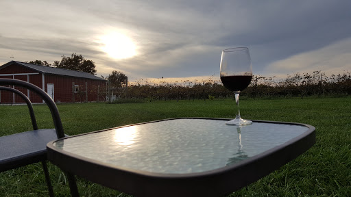Vineyard «Stone Pillar Vineyard & Winery», reviews and photos, 11000 S Woodland St, Olathe, KS 66061, USA