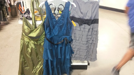 Donations Center «Goodwill Donation Site», reviews and photos