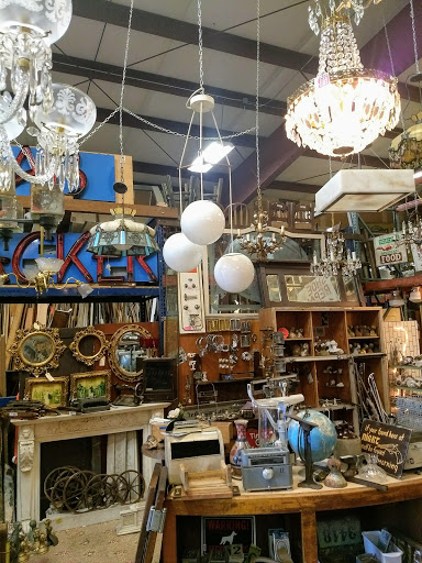 Architectural Salvage Store «Earthwise Architectural Salvage - Seattle», reviews and photos, 3447 4th Ave S, Seattle, WA 98134, USA