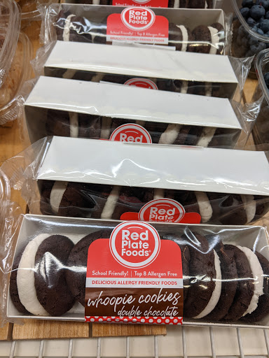 Gourmet Grocery Store «Whistle Stop Grocery», reviews and photos, 15700 Red Arrow Hwy, Union Pier, MI 49129, USA