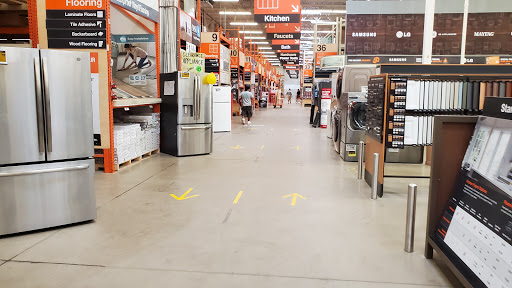 Home Improvement Store «The Home Depot», reviews and photos, 700 Broadview Village Square, Broadview, IL 60153, USA