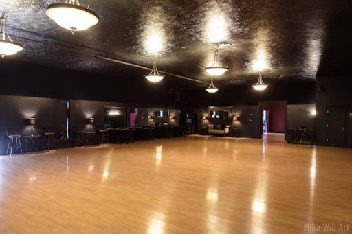 Moveir Dance Studio