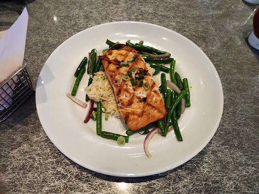 Sports Bar «Dave & Busters», reviews and photos