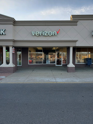 Verizon Authorized Retailer, TCC, 3200 Greenwich Rd #71, Norton, OH 44203, USA, 