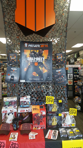 Video Game Store «GameStop», reviews and photos, 200 Towne Center Dr #103, Compton, CA 90220, USA