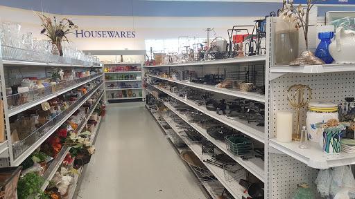 Shopping Mall «Cedar Hills Crossing», reviews and photos, 3205 SW Cedar Hills Blvd, Beaverton, OR 97005, USA