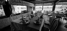 Atmosphère du Restaurant français Restaurant La Vieille Auberge à Ibos - n°16