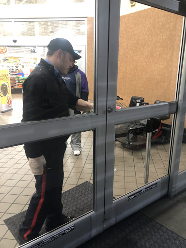 Grocery Store «Kroger», reviews and photos, 3030 Headland Dr SW, Atlanta, GA 30311, USA