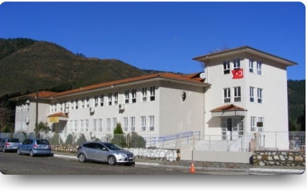 Hacı Ali Akın Anadolu Lisesi