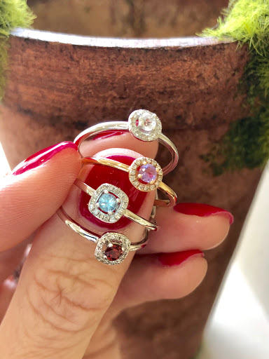 Jewelry Store «Indulgence Jewelers», reviews and photos, 4001 Kennett Pike Suite 130, Greenville, DE 19807, USA