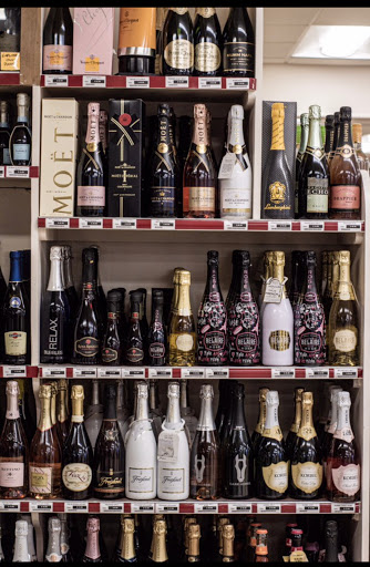 Liquor Store «South End Liquors», reviews and photos, 1755 S Main St, Fall River, MA 02724, USA