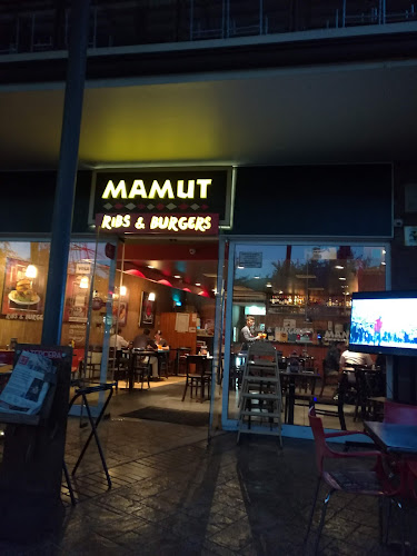 Mamut Ribs And Burguers - Restaurante