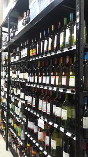 Liquor Store «Bims Liquor Store», reviews and photos, 1015 West Marietta St NW, Atlanta, GA 30318, USA