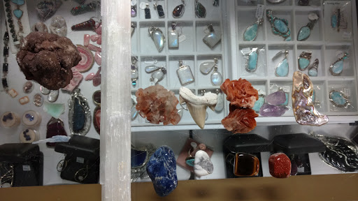 Rock Shop «Rock Shop», reviews and photos, 445 Eglin Pkwy NE, Fort Walton Beach, FL 32547, USA