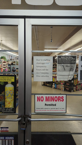 Liquor Store «Northgate Liquor Store», reviews and photos, 1408 Mohawk Blvd, Springfield, OR 97477, USA