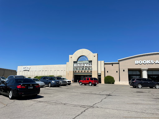 Shopping Mall «Muncie Mall», reviews and photos, 3501 N Granville Ave, Muncie, IN 47303, USA