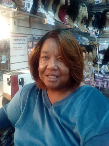 Beauty Supply Store «Kiss Beauty Supply», reviews and photos, 3651 Sycamore School Rd, Fort Worth, TX 76133, USA