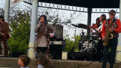 Park «Hampe Park», reviews and photos, 297 W Lies Rd, Carol Stream, IL 60188, USA