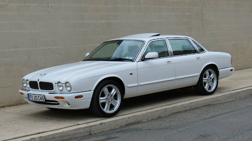 Carey Motors Auto Sales, 3019 Frankford Ave, Philadelphia, PA 19134, USA, 