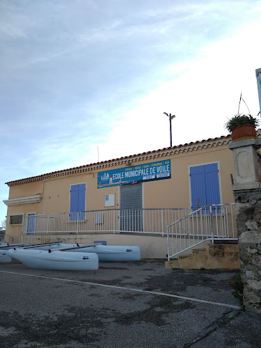 École Municipale de Voile à Sausset-les-Pins