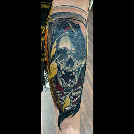 Tattoo Shop «Dapper Ink Tattoo», reviews and photos, 2077 N Zaragoza Rd #105, El Paso, TX 79938, USA