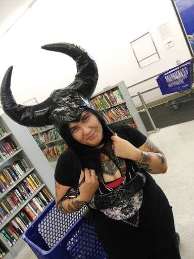 Thrift Store «Goodwill», reviews and photos