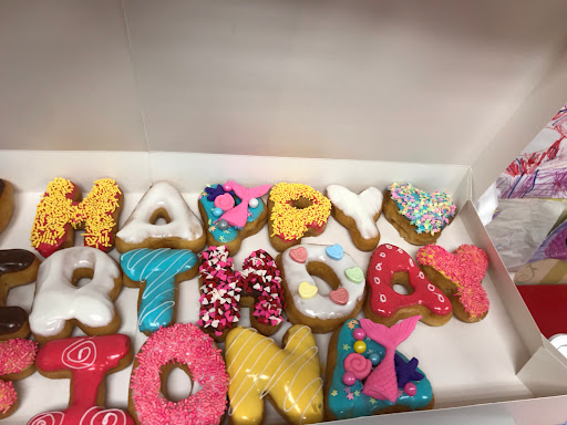 Donut Shop «Ferguson Donut Shop», reviews and photos, 8537 Ferguson Rd, Dallas, TX 75228, USA