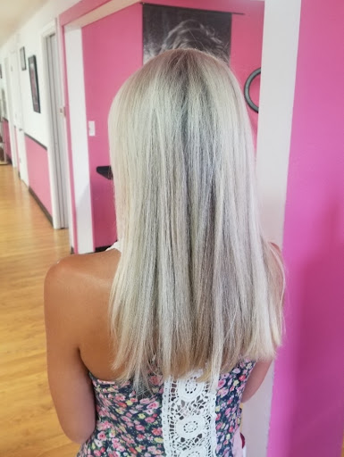 Beauty Salon «Pink Hair Salon», reviews and photos, 1467 S Belcher Rd, Clearwater, FL 33764, USA