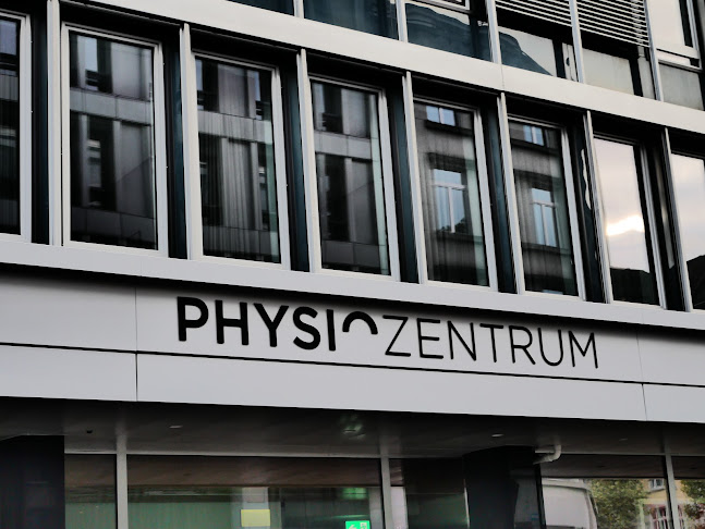 Kommentare und Rezensionen über PHYSIOZENTRUM Zürich Enge
